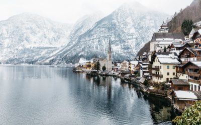 ÜNNEPI FÉNYEK ÉS TÉLI HANGULAT HALLSTATTBAN ÉS A WOLFGANGSEE-NÉL